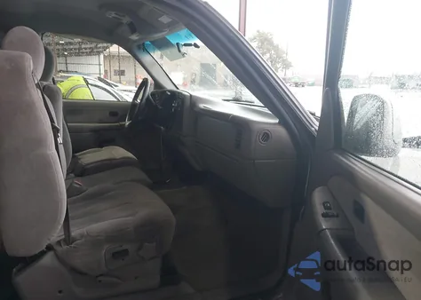 2000 Chevrolet Silverado 1500 Ls from USA, damaged, VIN 1GCEK19T1YZ155117